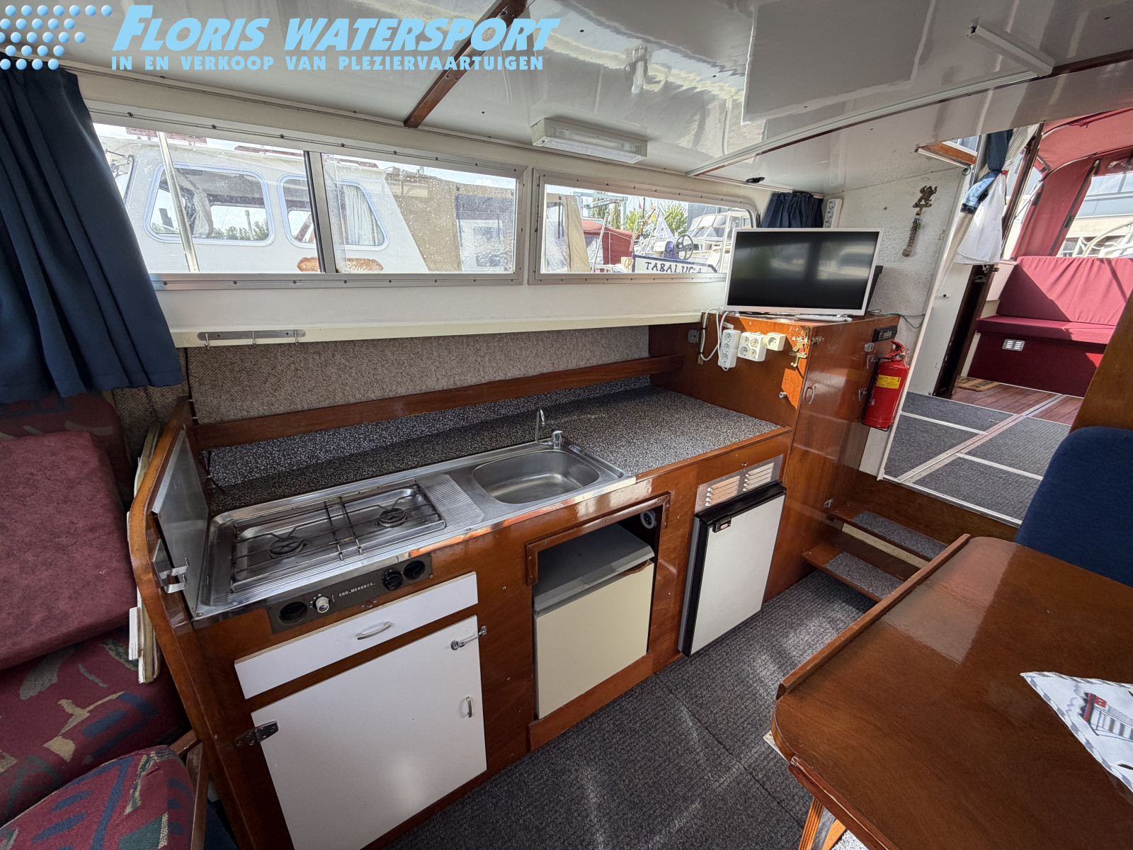 foto: 8 Excellent 900 OK