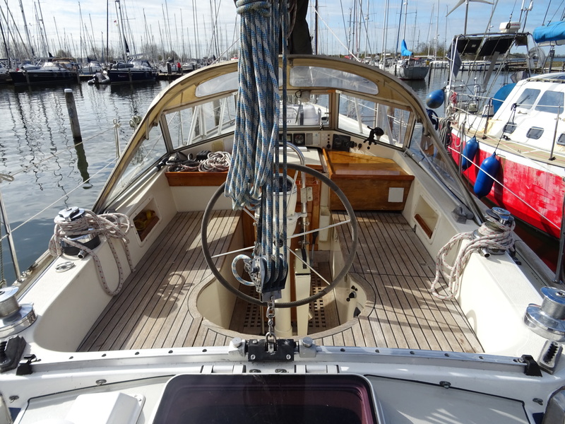 foto: 11 Hallberg Rassy 352 MKII