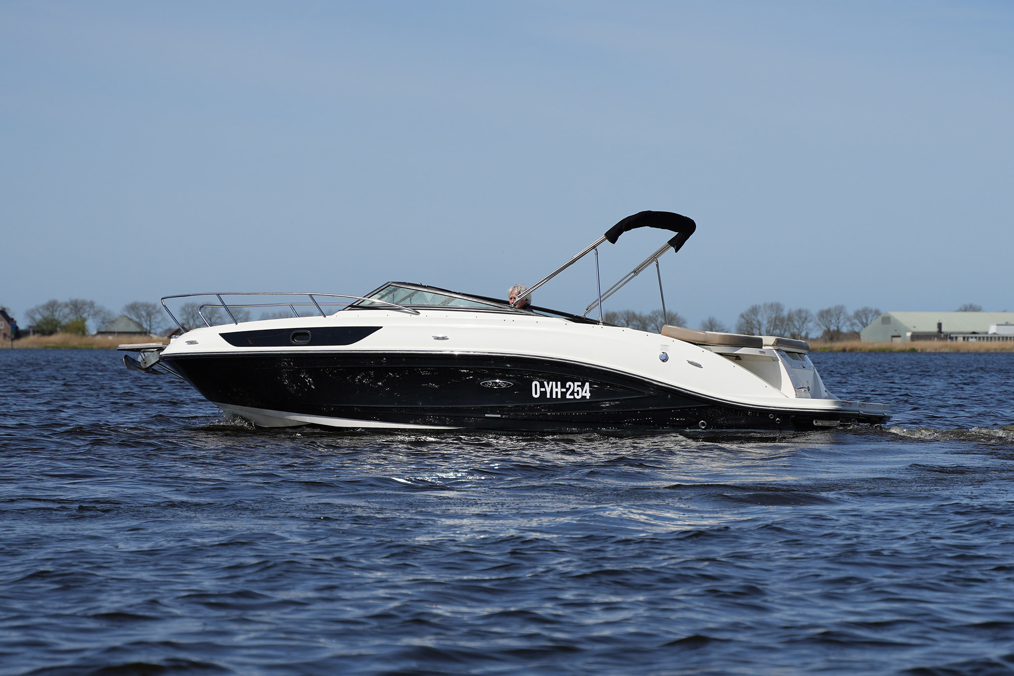 foto: 22 Sea Ray Sun Sport 230