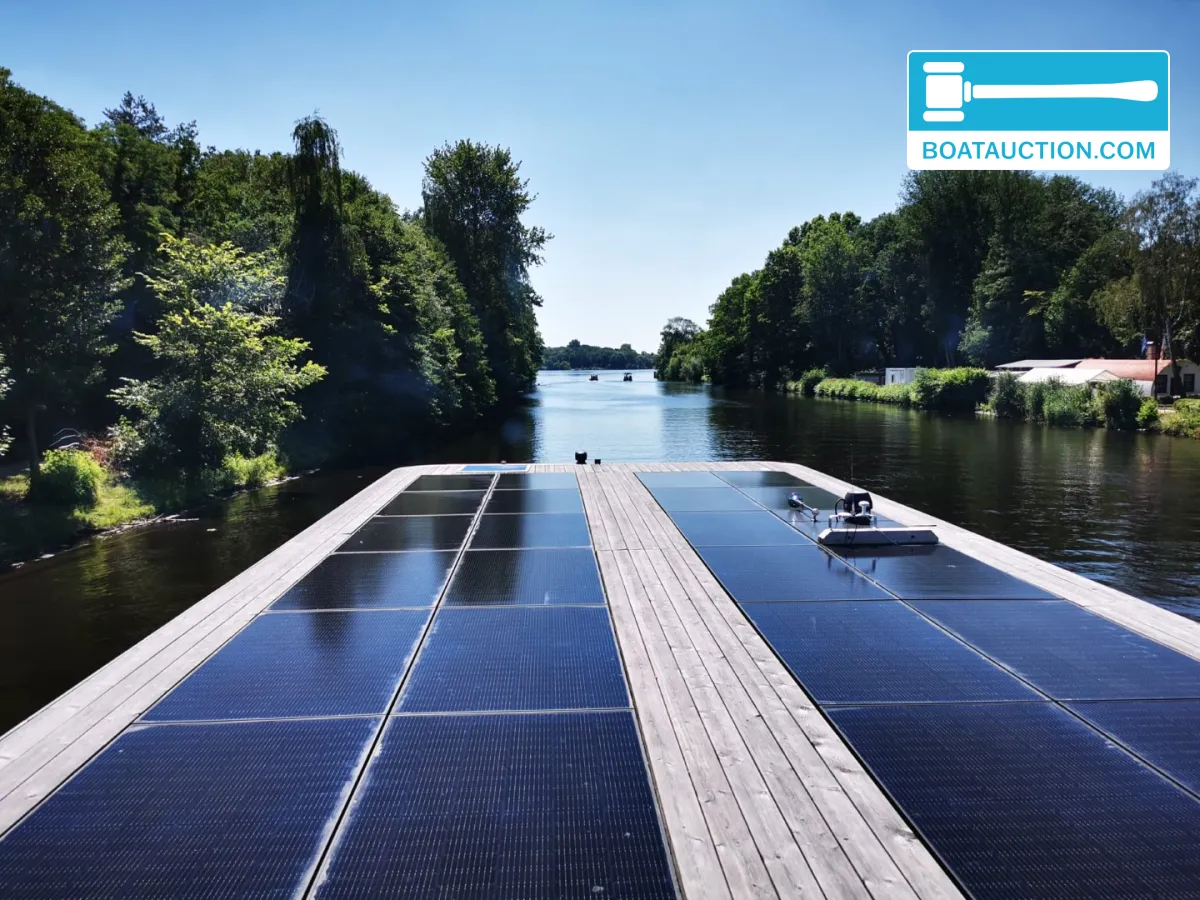 foto: 24 WSM Hausboot