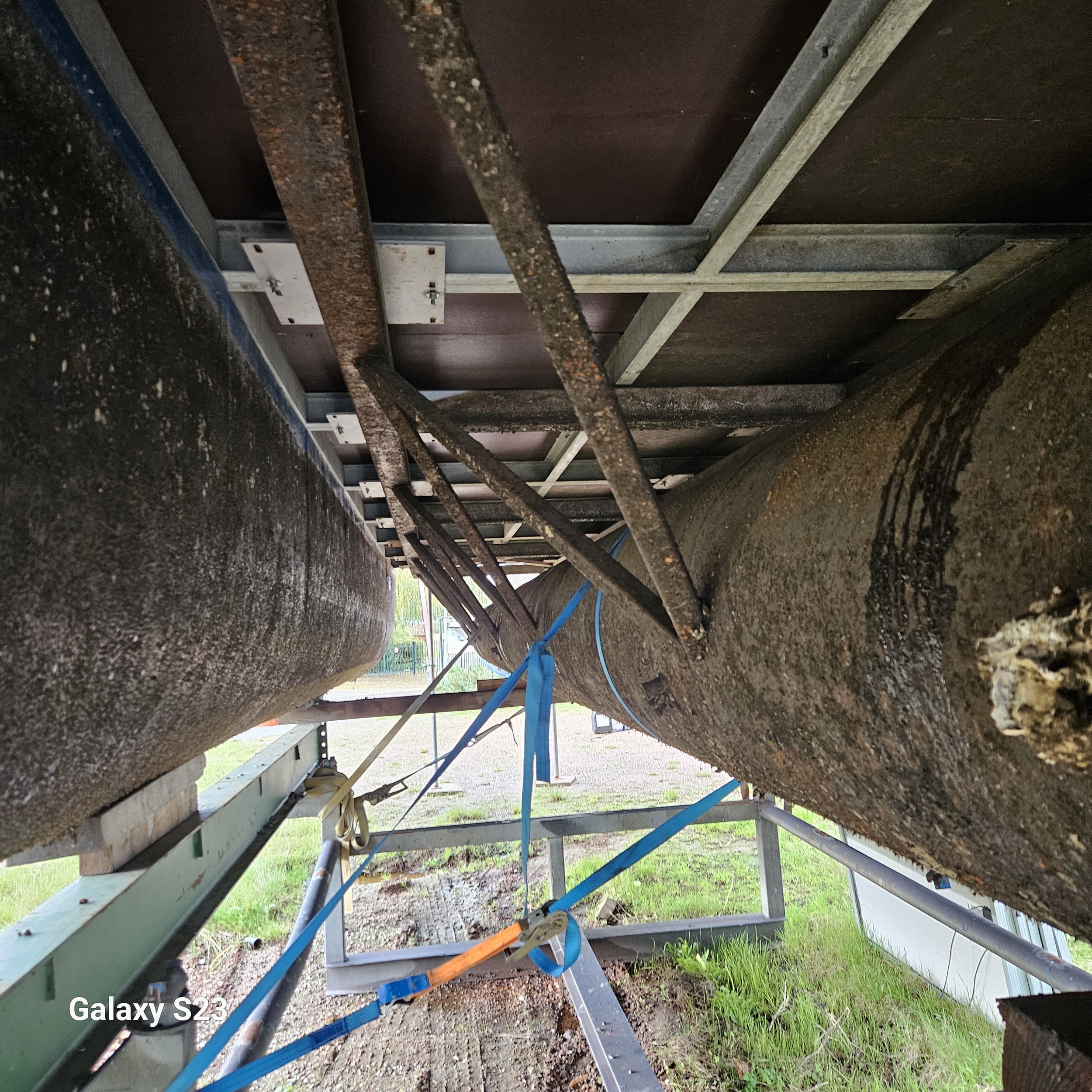 foto: 10 LST Boatin (onderstel) Houseboat