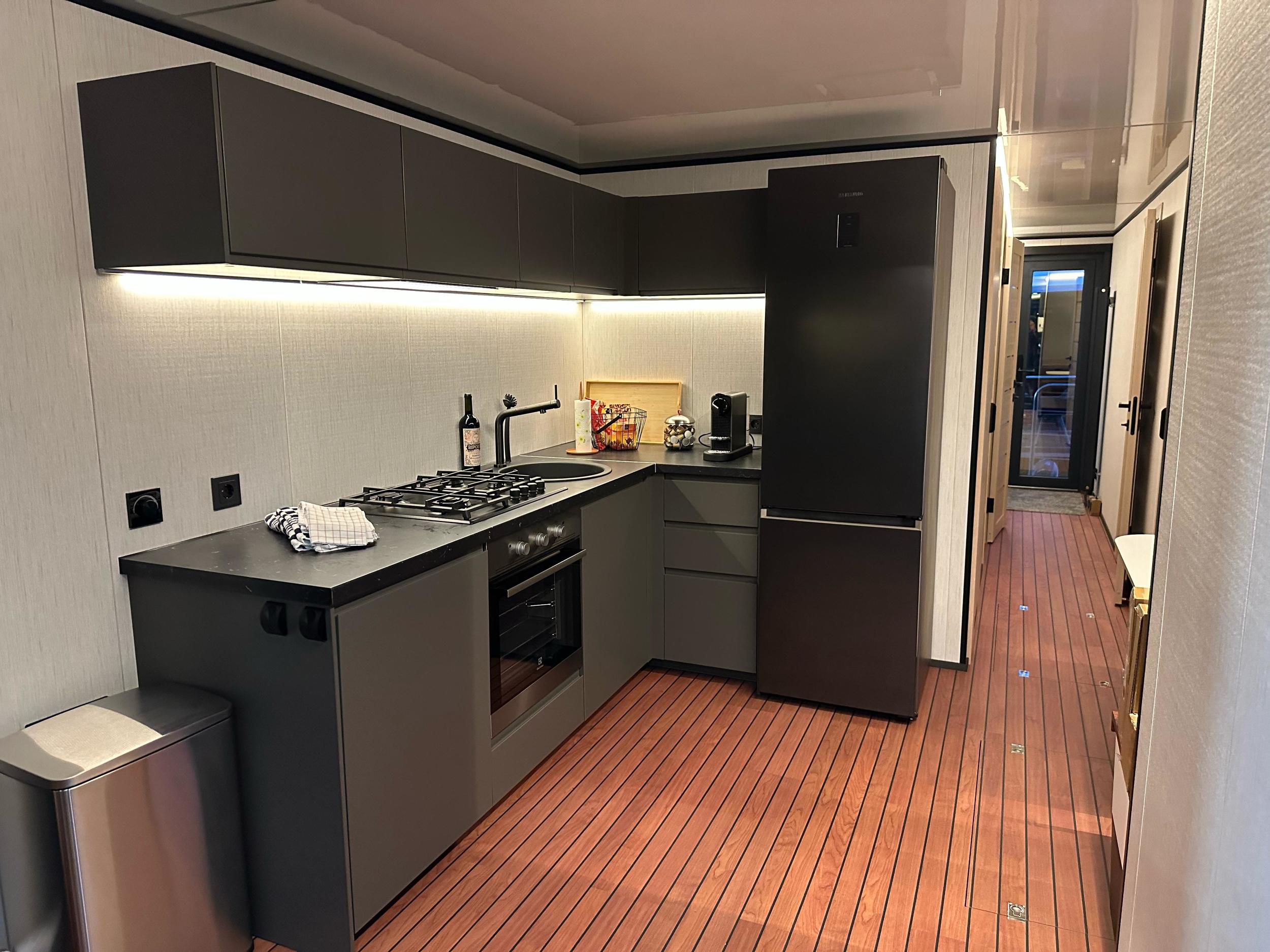 foto: 16 Nordic Season NS 43 Eco 45m2 Houseboat