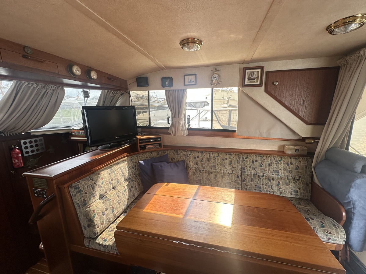 foto: 10 Fairline Corniche 31