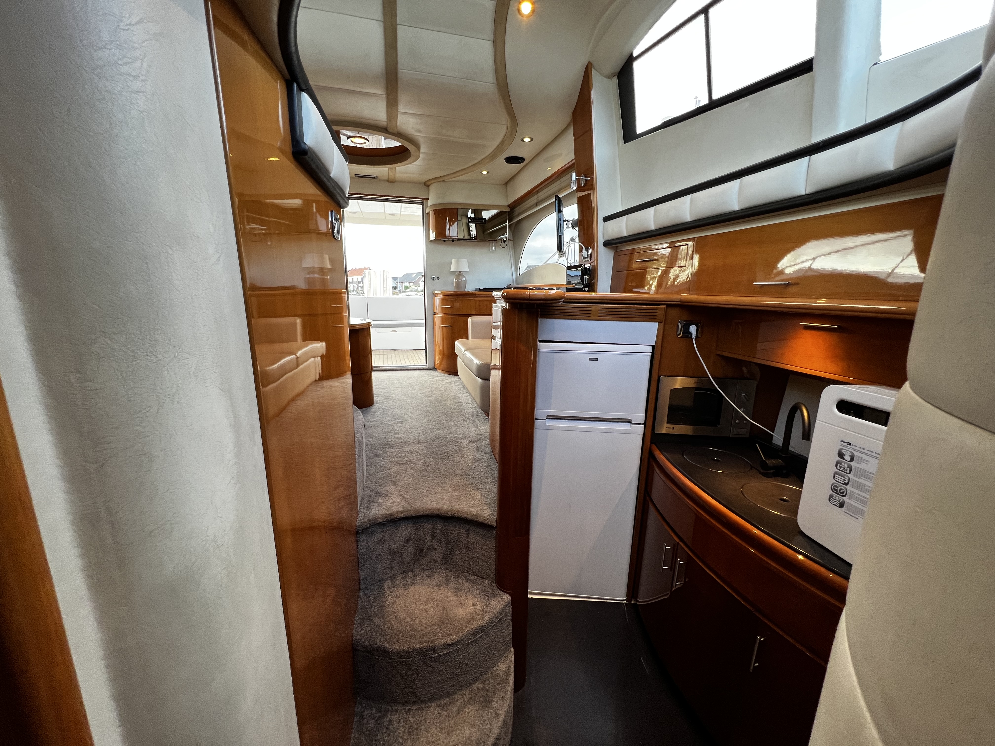 foto: 14 Astondoa  43 GLX