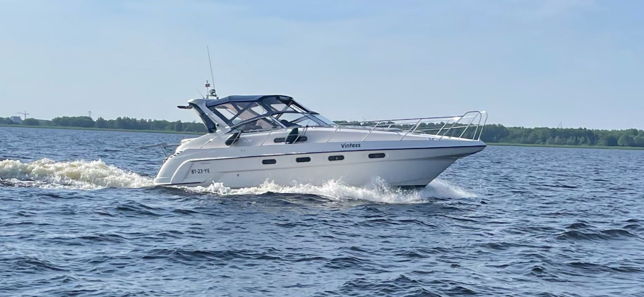 foto: 9 Sealine S37