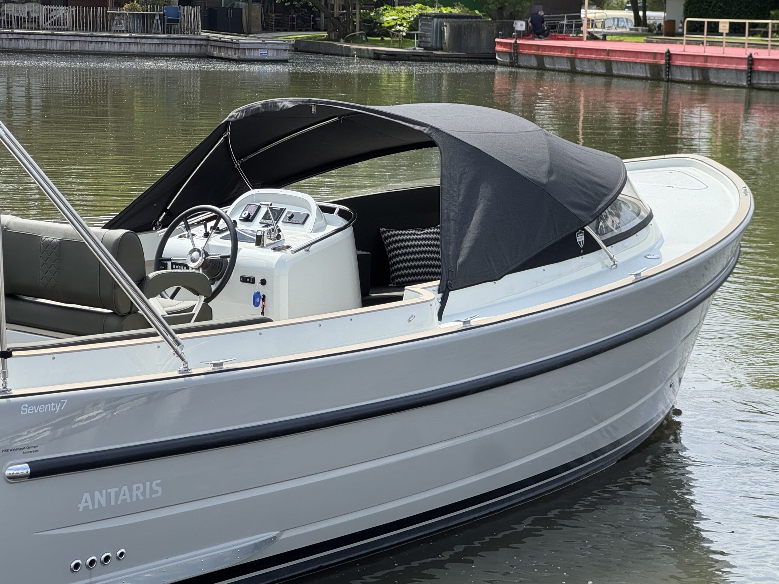 foto: 19 Antaris Seventy7 Sport