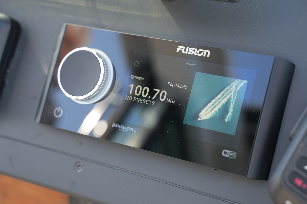 foto: 16 Axopar 28 Cabin - AC