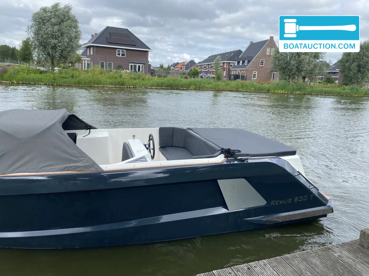 foto: 5 Remus 630 tender