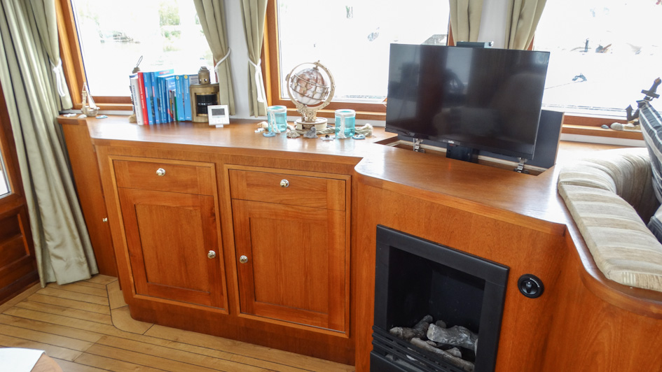 foto: 22 Luxe Motor 16.20 Deckhouse