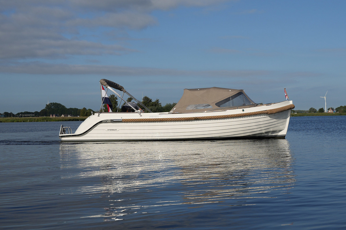 foto: 14 Interboat Intender 780