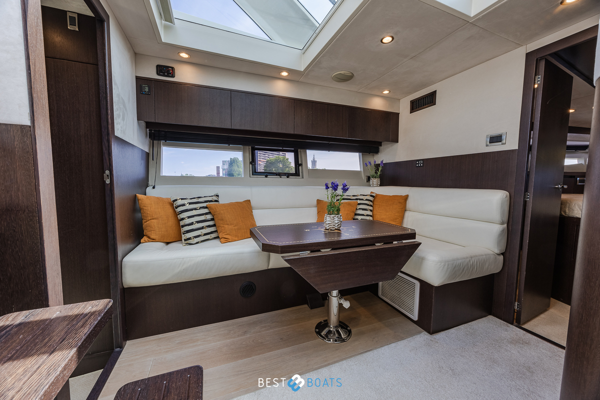 foto: 28 Galeon 385 HTS