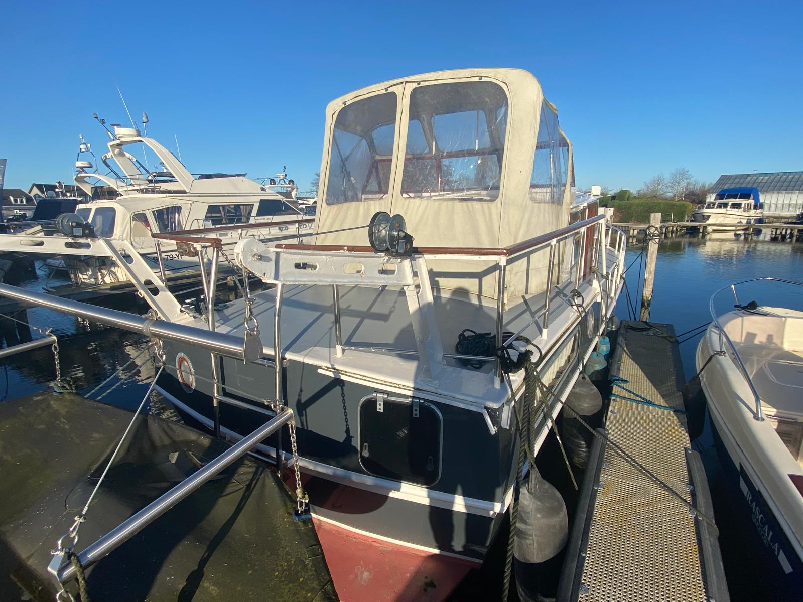 foto: 11 Combikruiser 1200 ( Woonschip met CV )