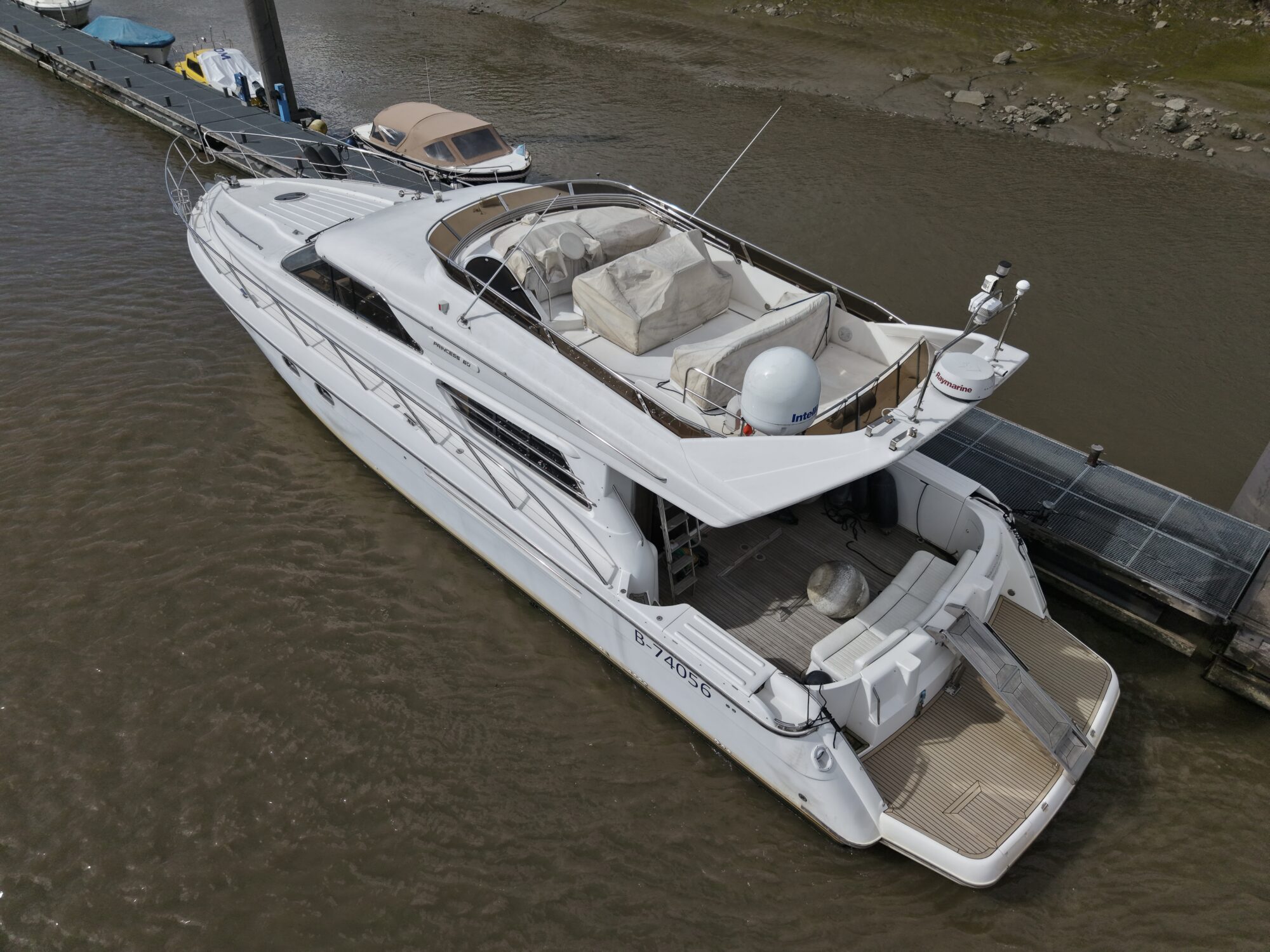 foto: 30 Princess Princess 60 Flybridge