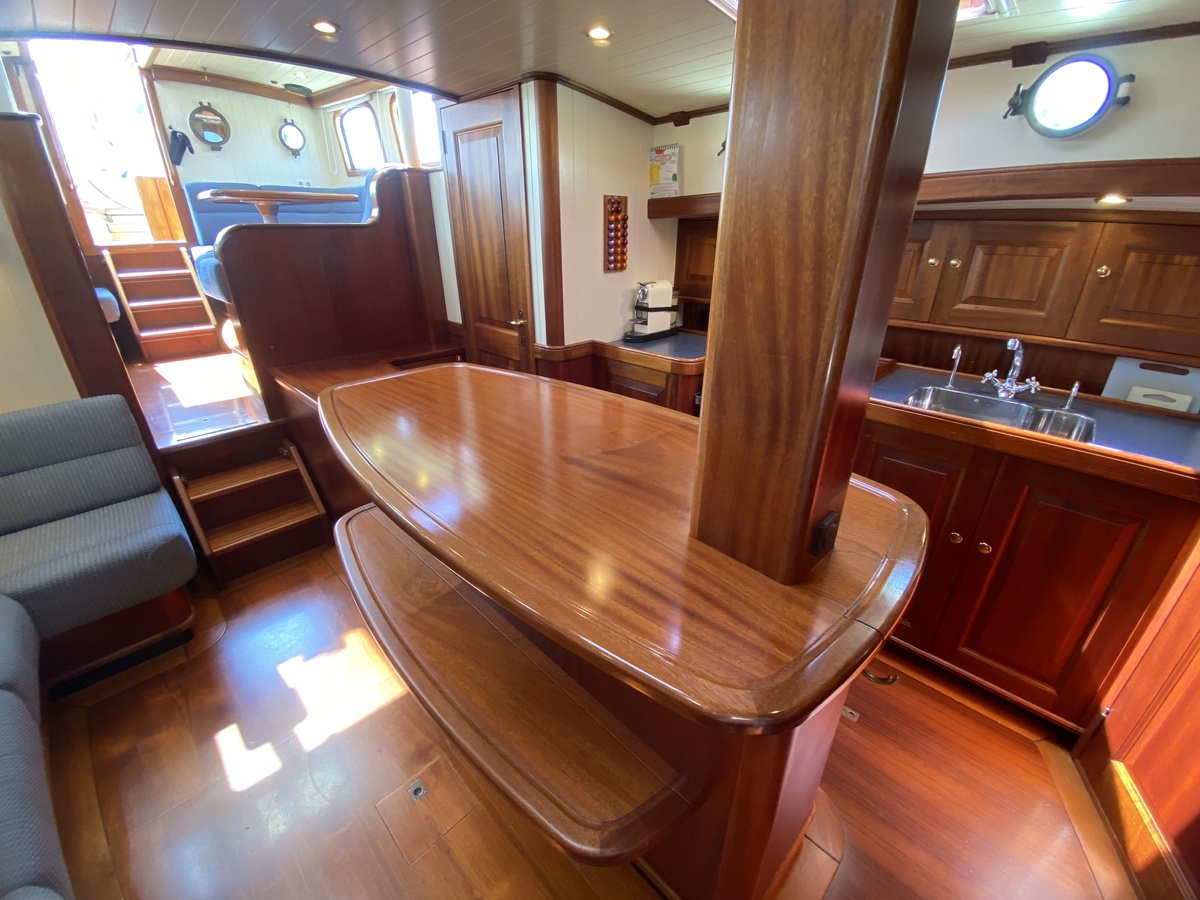 foto: 46 Puffin 42 Alu