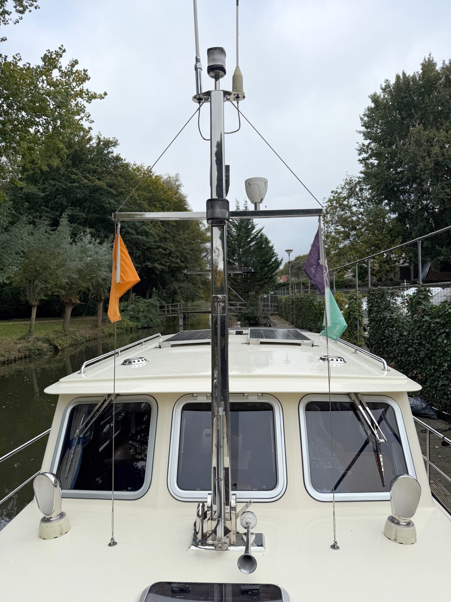 foto: 22 Jetten Jetten Bully 9.60 OK Spiegeldeur