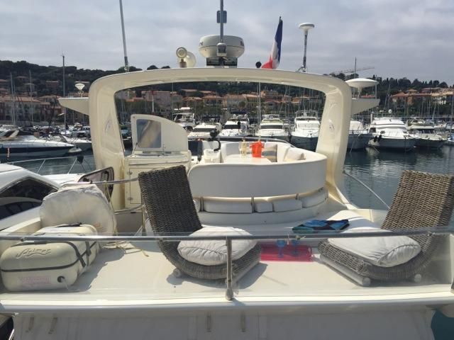 foto: 8 Azimut 50