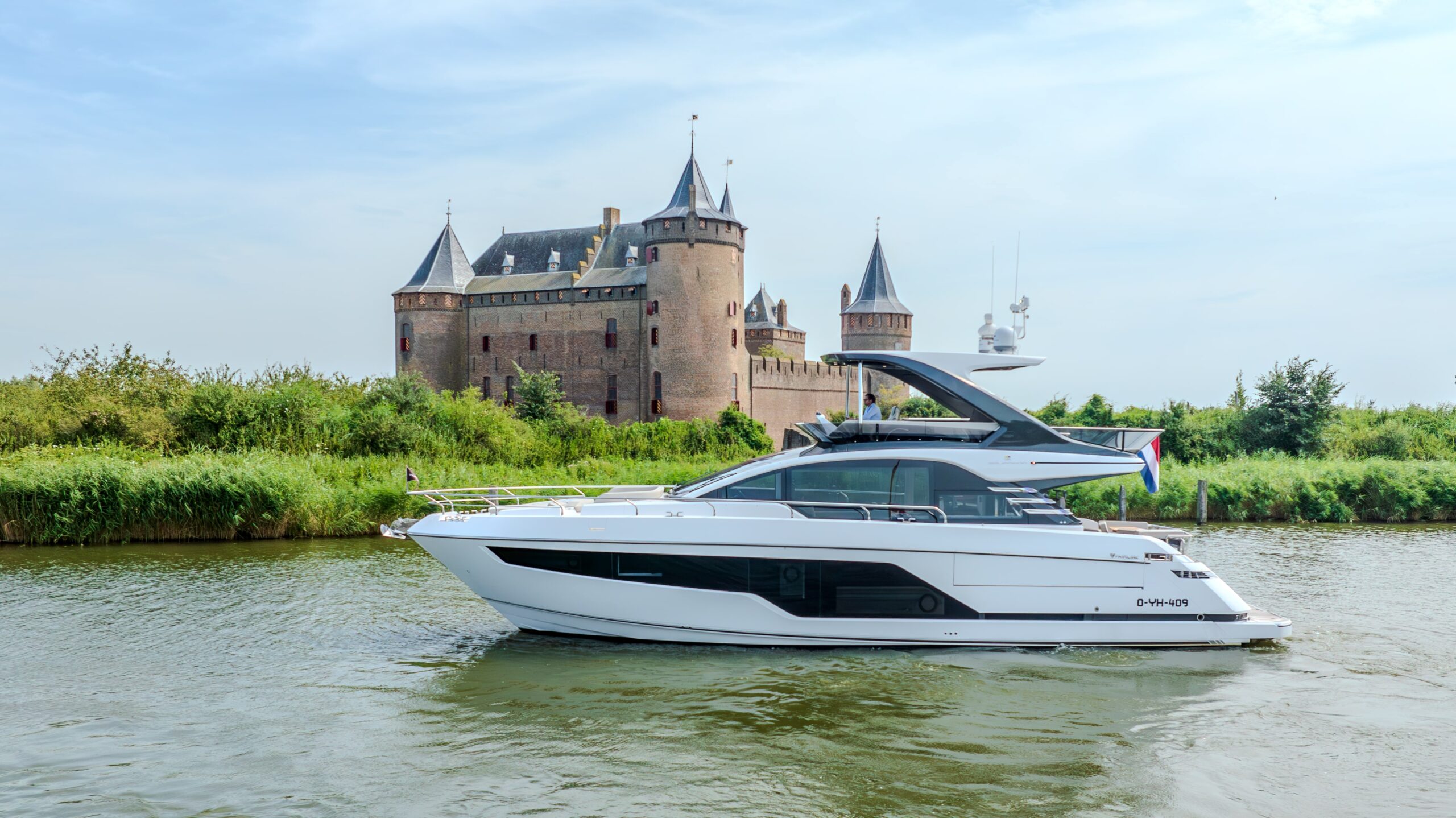 Fairline Squadron 58