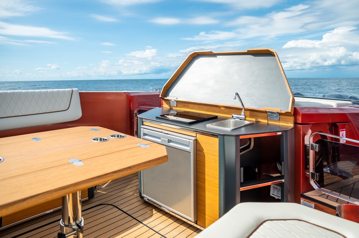 foto: 33 Alfastreet Marine 32 Cabin Sport - Outboard Series