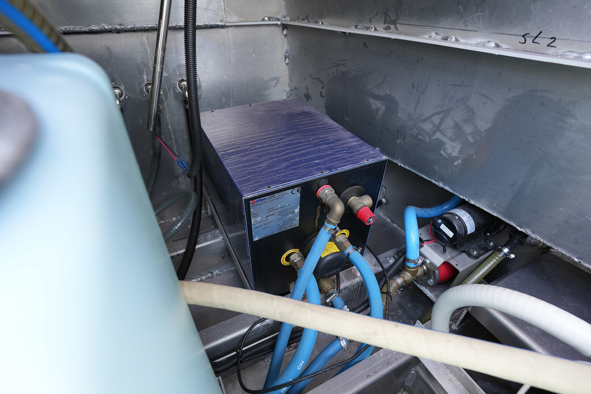 foto: 19 Waterman 8.0 Cabin