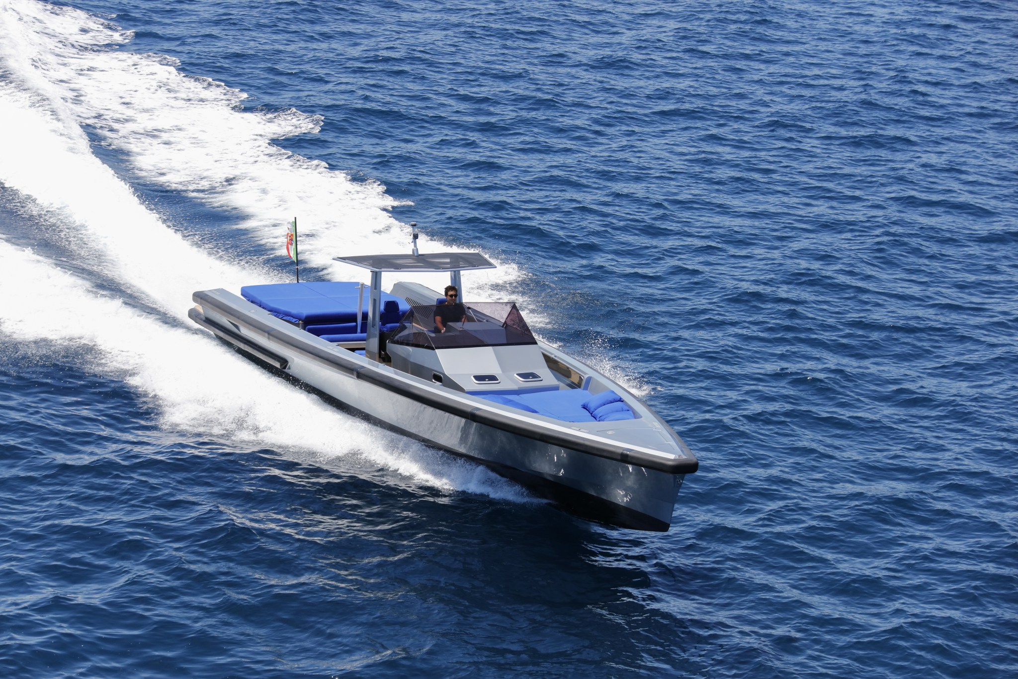 foto: 12 Wally Yachts Wally Tender 45