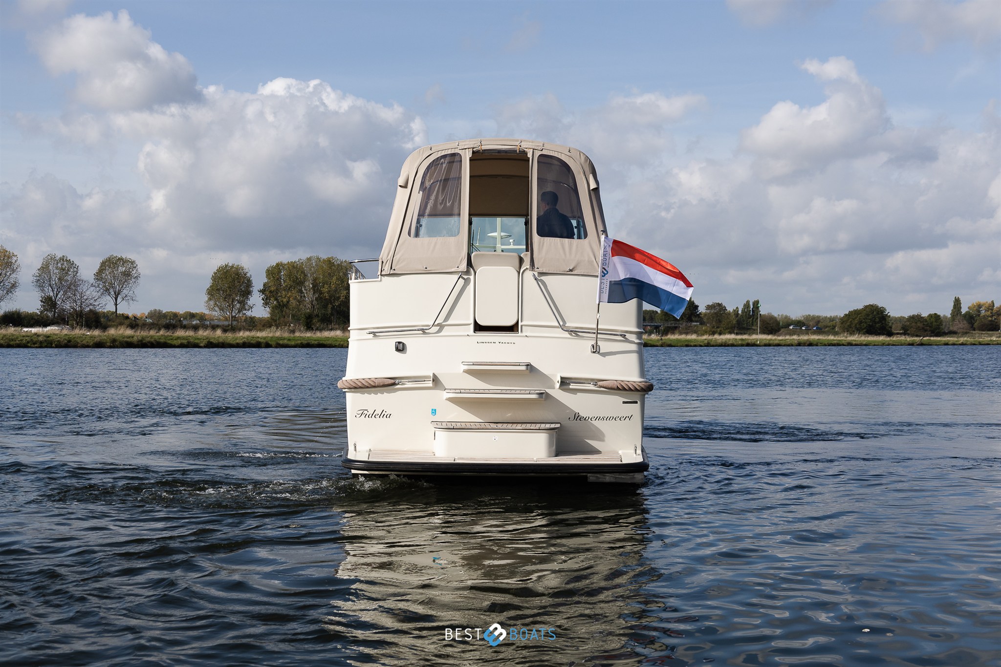 foto: 34 Linssen Grand Sturdy 35.0 AC