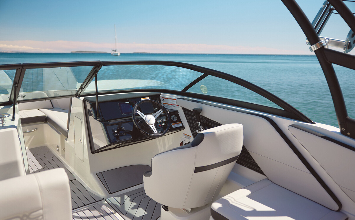 foto: 6 Sea Ray SPX 210 Outboard