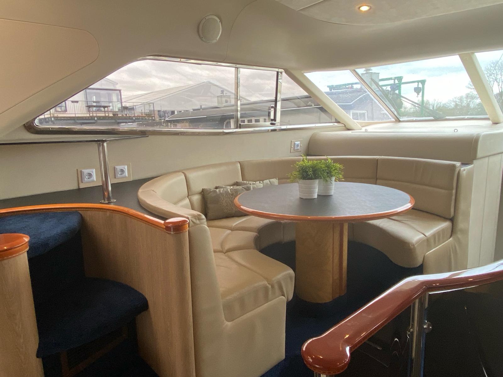 foto: 18 Princess  60 Fly