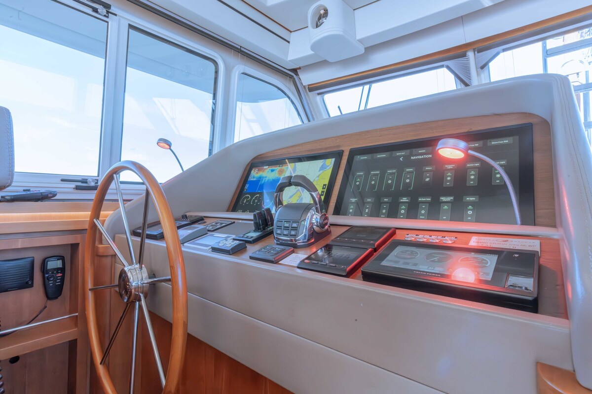 foto: 91 Linssen Grand Sturdy 590 AC Wheelhouse L-Class