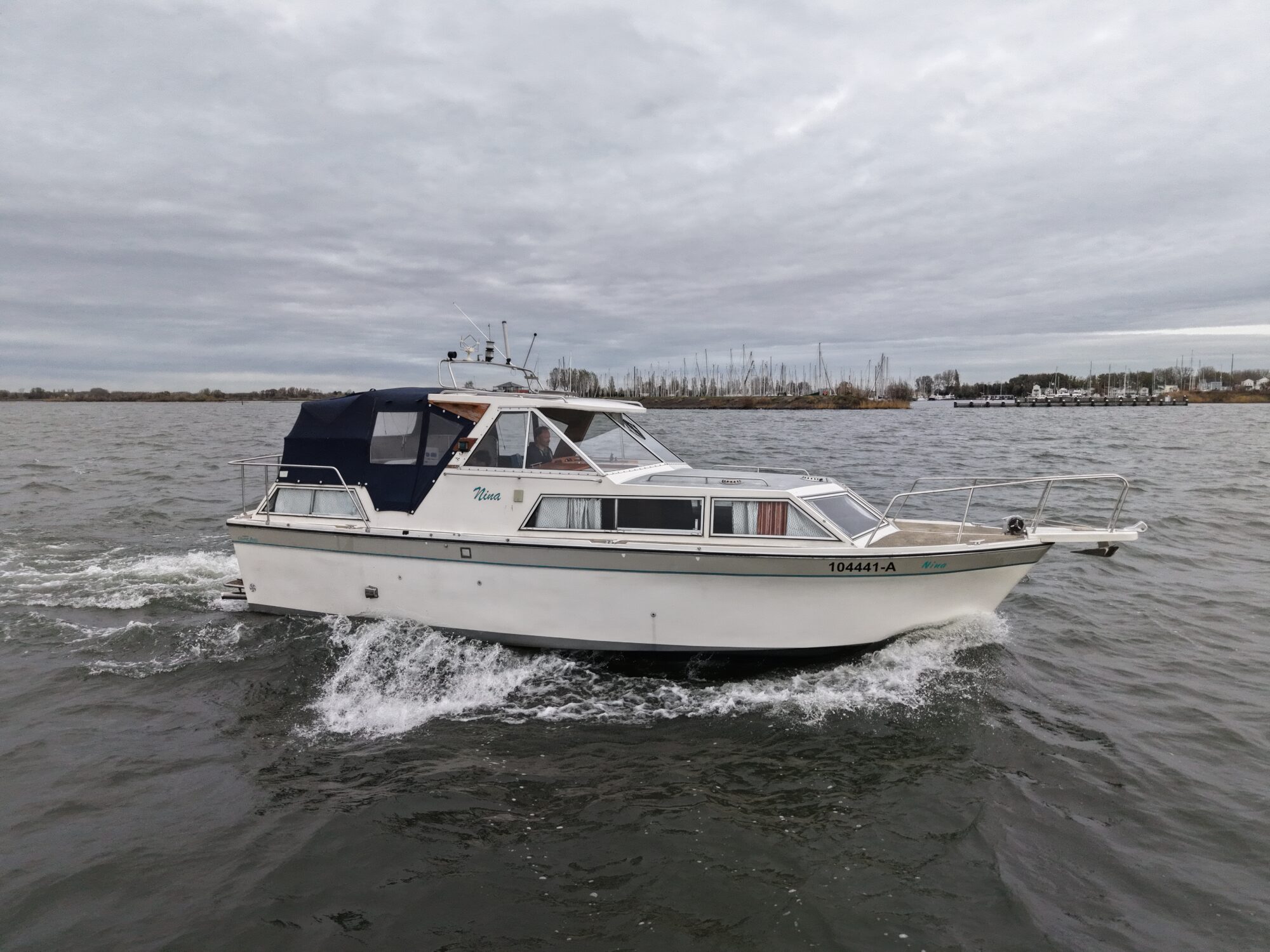 Crestar Crestar 1000 OK/AK