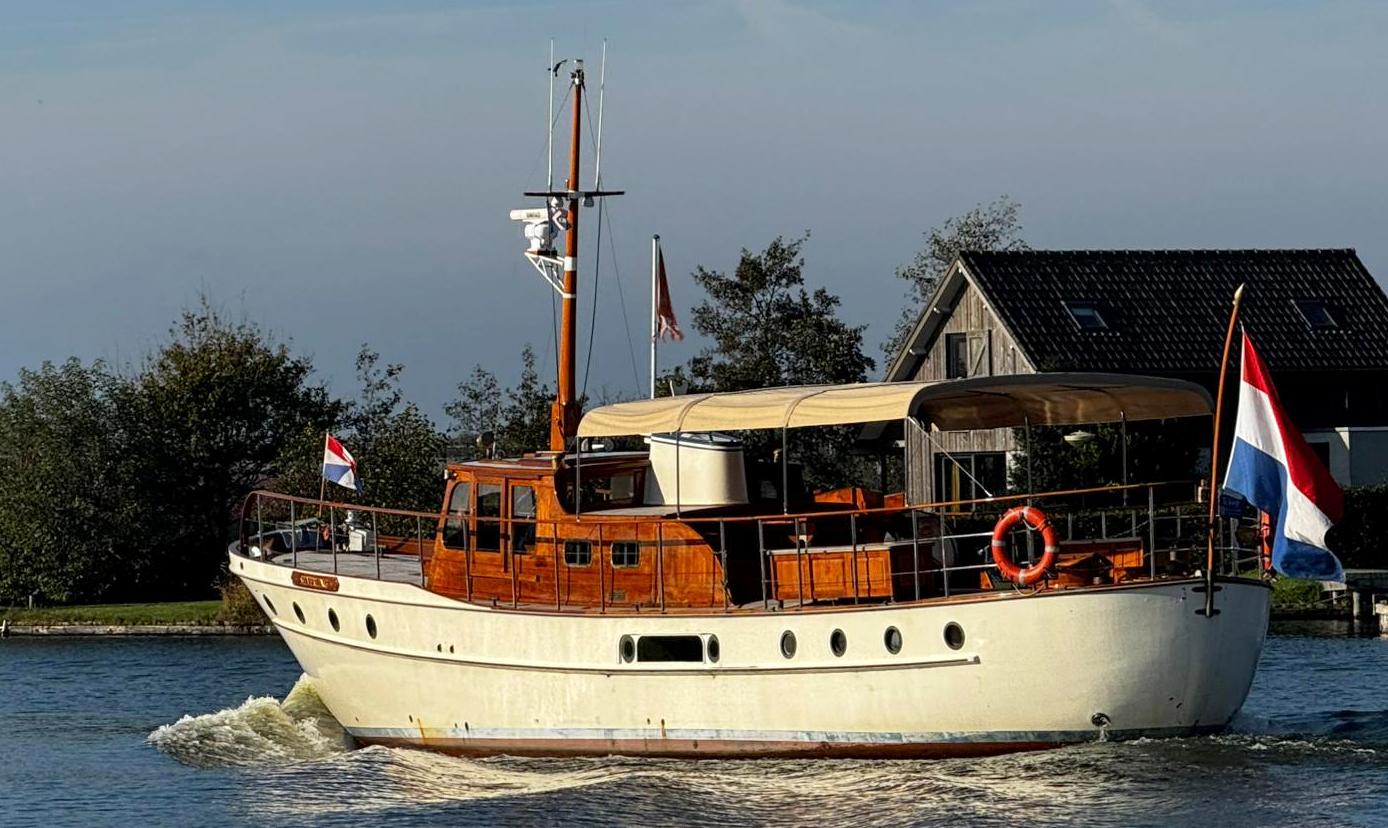 foto: 33 Silver Silver Rondspantkotter 19.44 VS