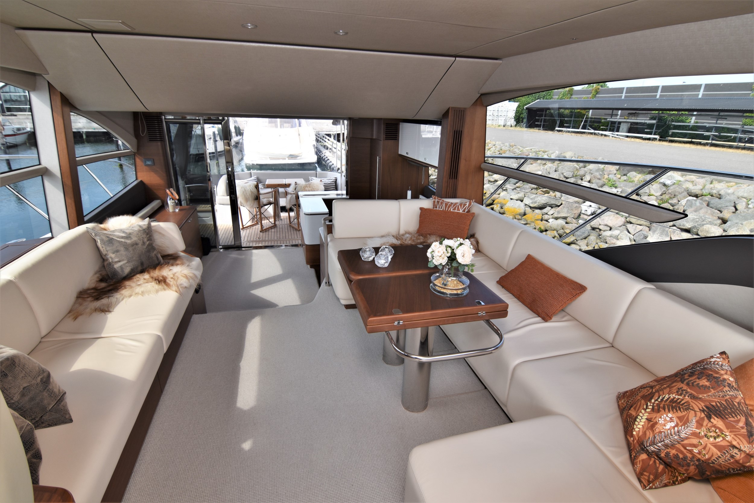 foto: 19 Princess  F55