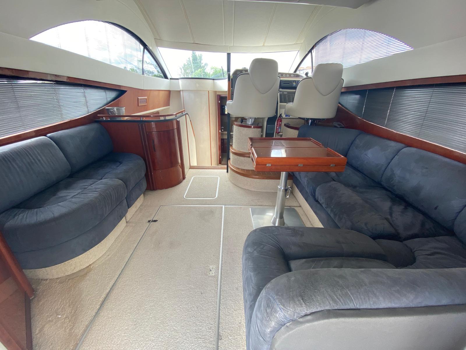 foto: 7 Fairline Phantom 43