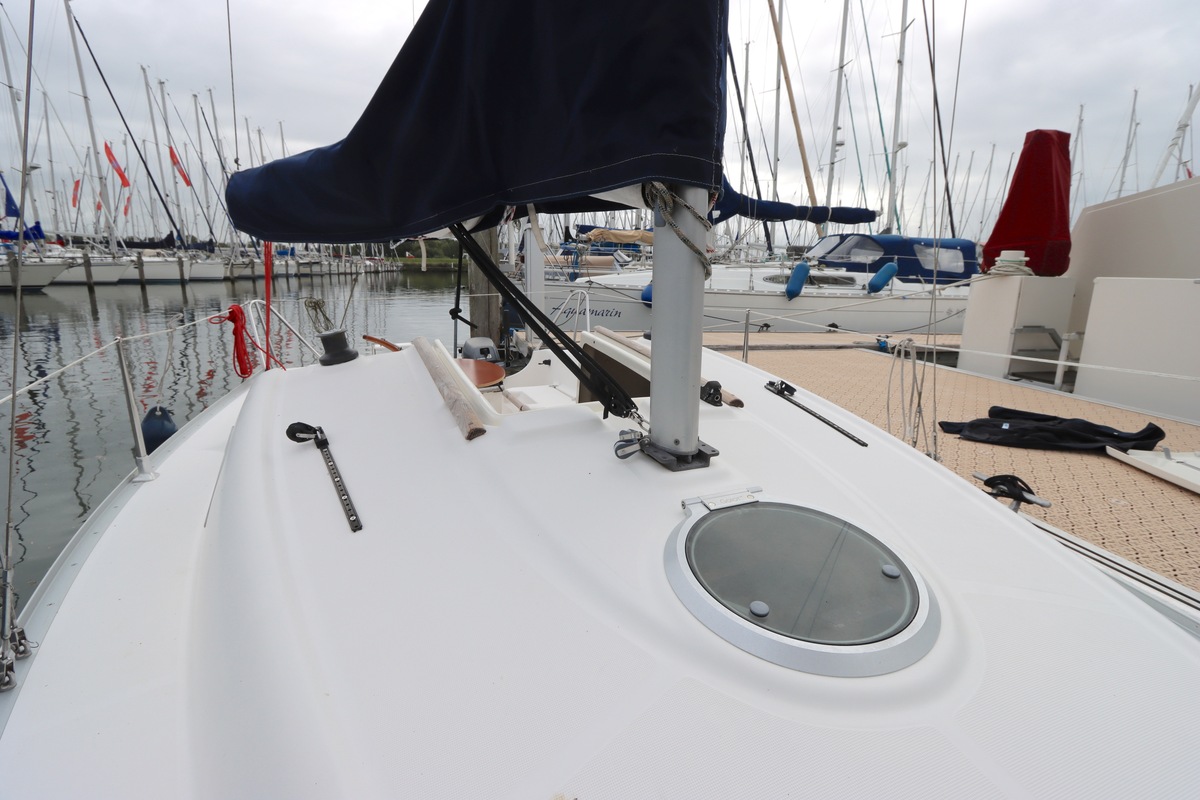 foto: 10  Jeanneau Sun 2000