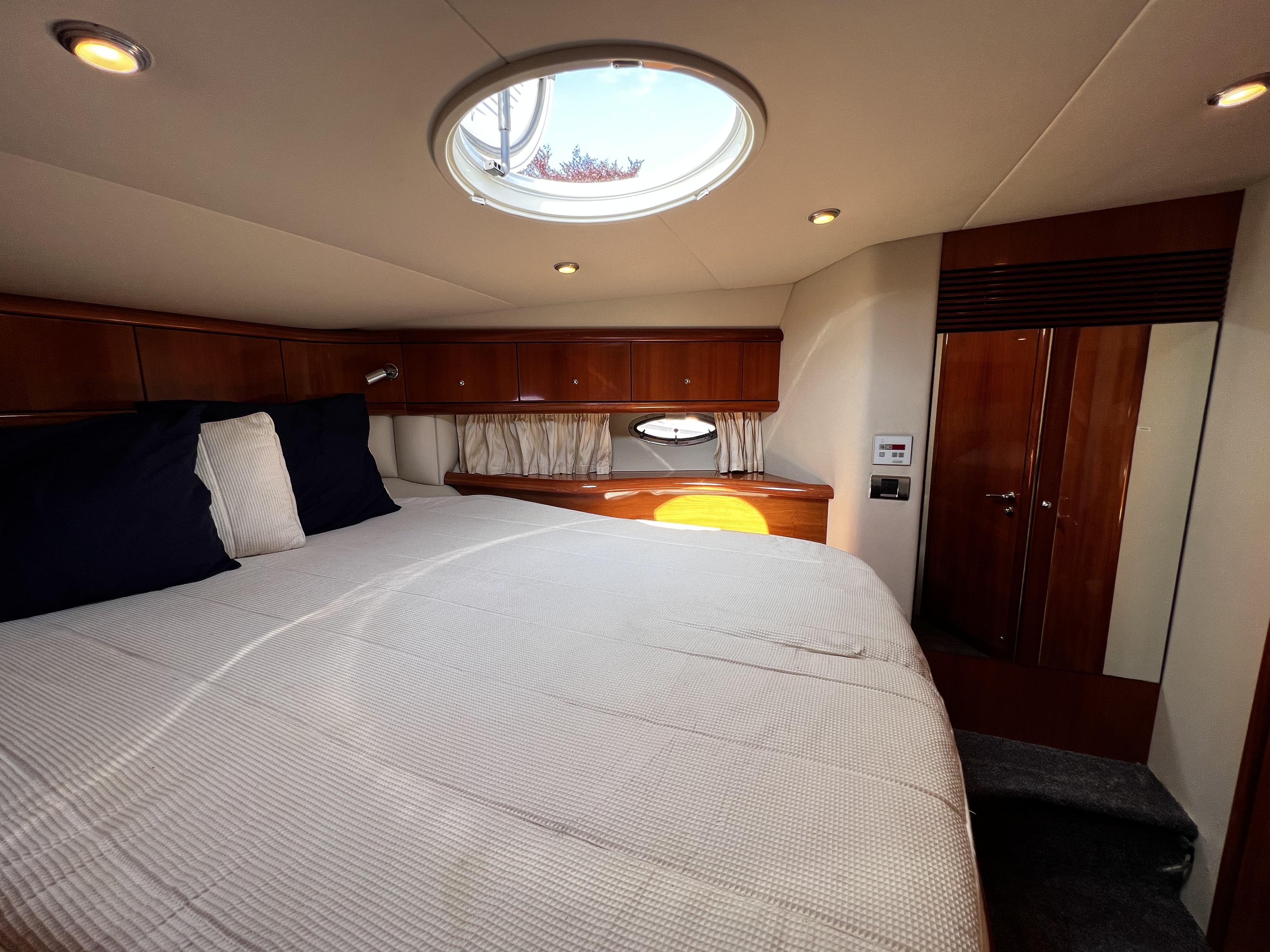 foto: 21 Sunseeker Camarque 50