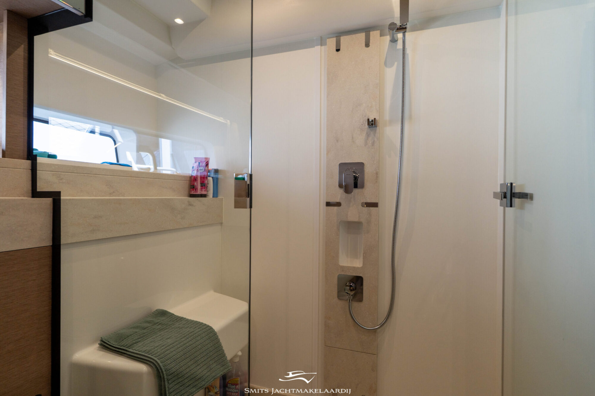 foto: 36 Prestige Prestige 590 Flybridge