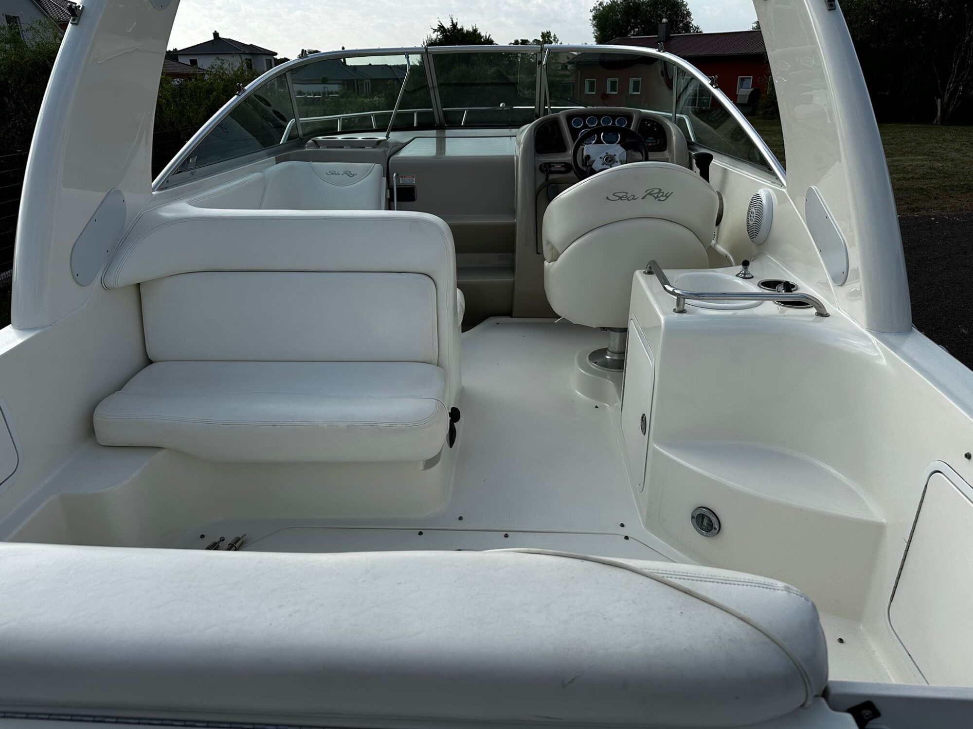 foto: 12 Sea Ray Sea Ray 260 Sundancer