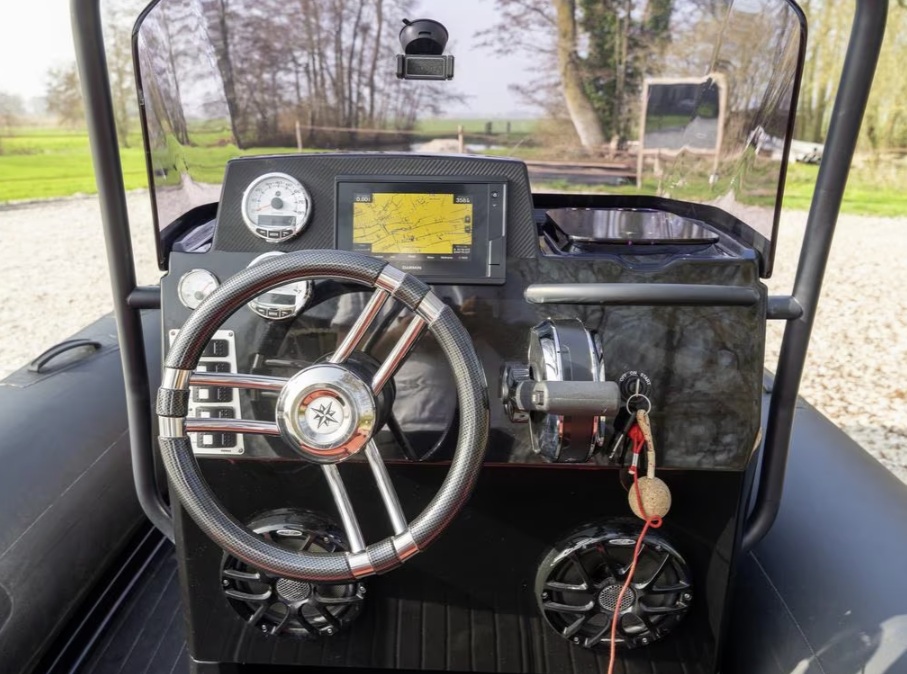 foto: 6 Brig  Eagle 6