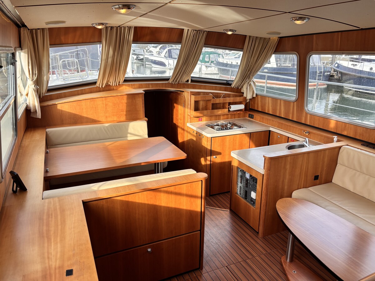 foto: 10 Linssen Grand Sturdy 40.9 AC