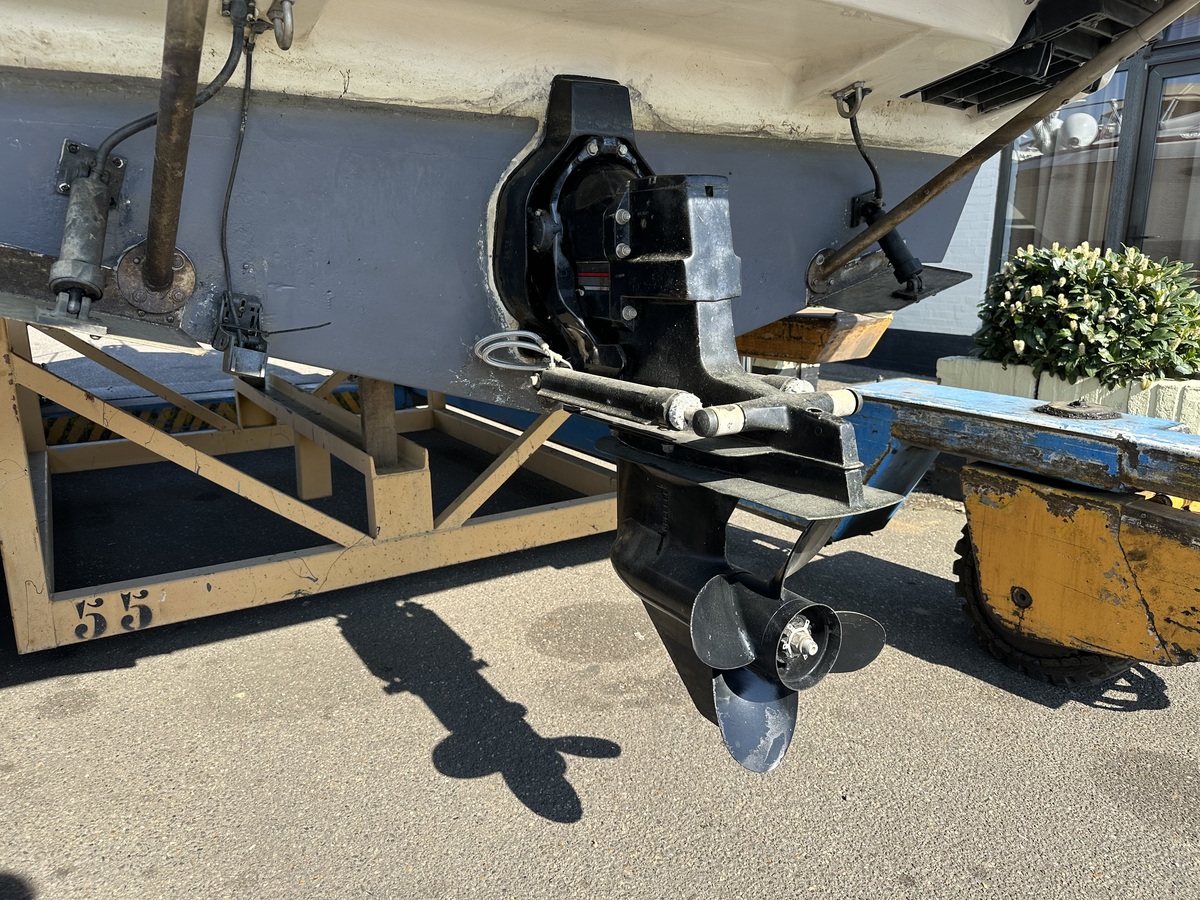 foto: 8 Maxum 2300