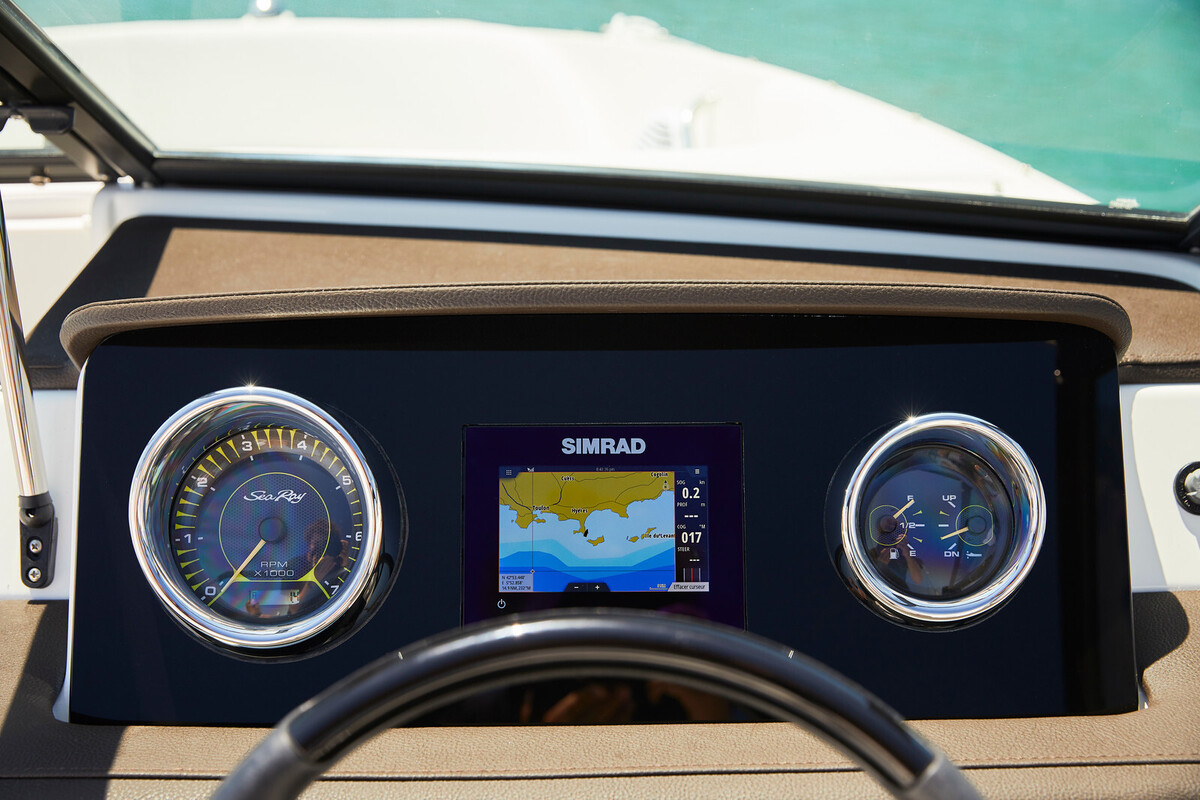 foto: 6 Sea Ray SPX 190 Outboard