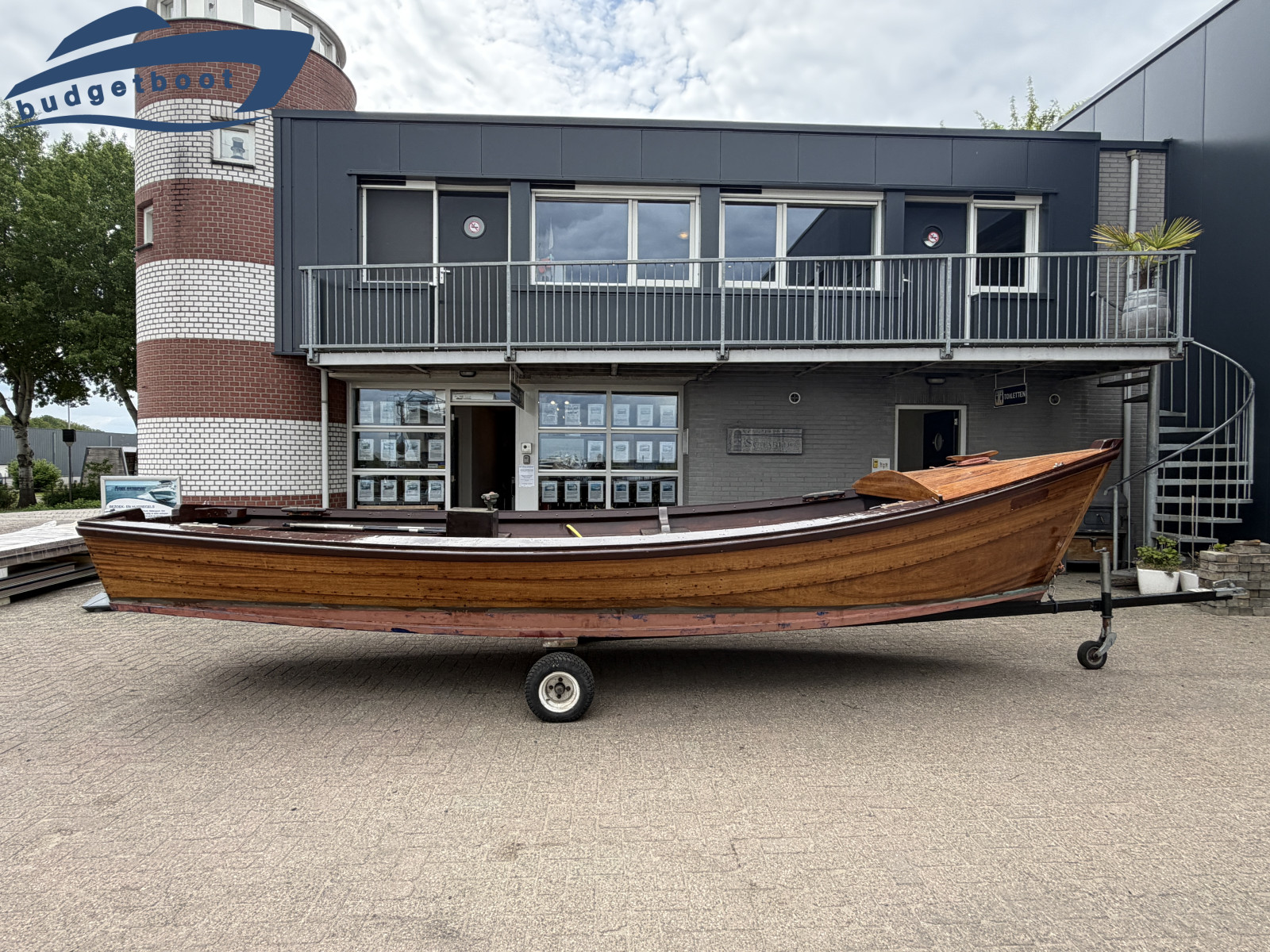 foto: 6 Houten sloep 680 uit Texel
