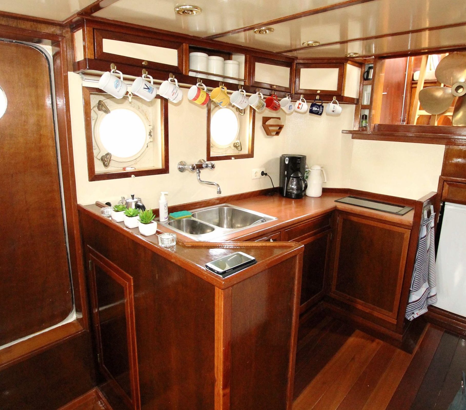 foto: 15 Bugsier Bugsier Sleper 21.20