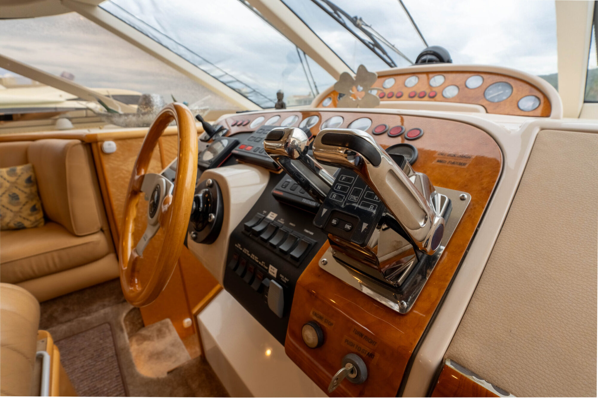 foto: 55 Fairline Fairline Squadron 62/65