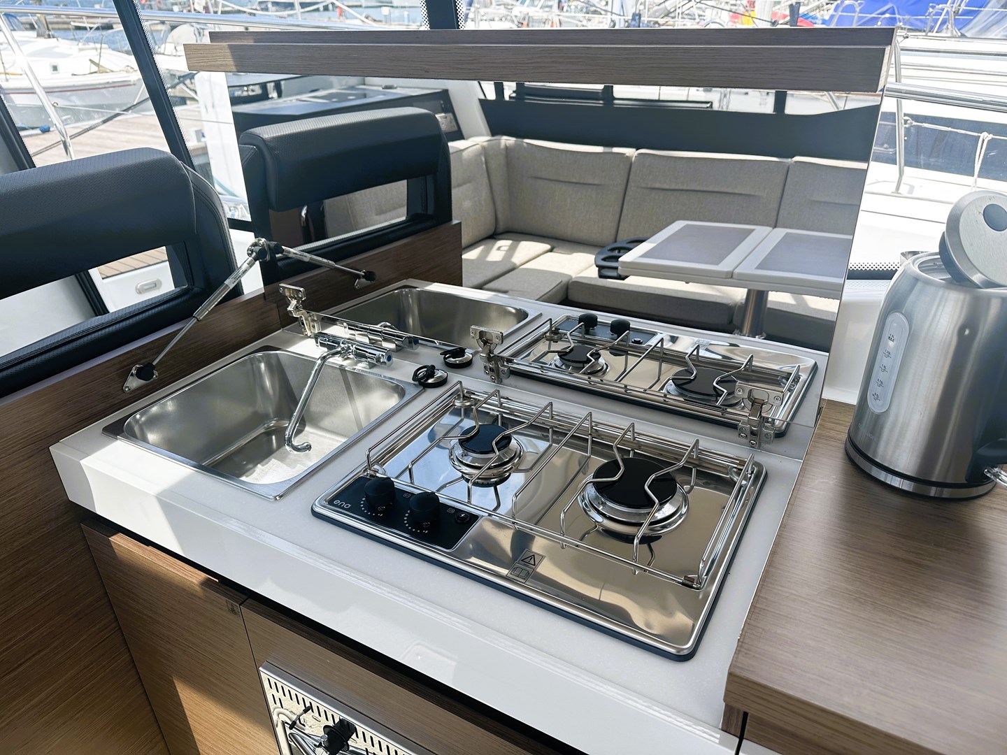 foto: 29 Jeanneau  NC37