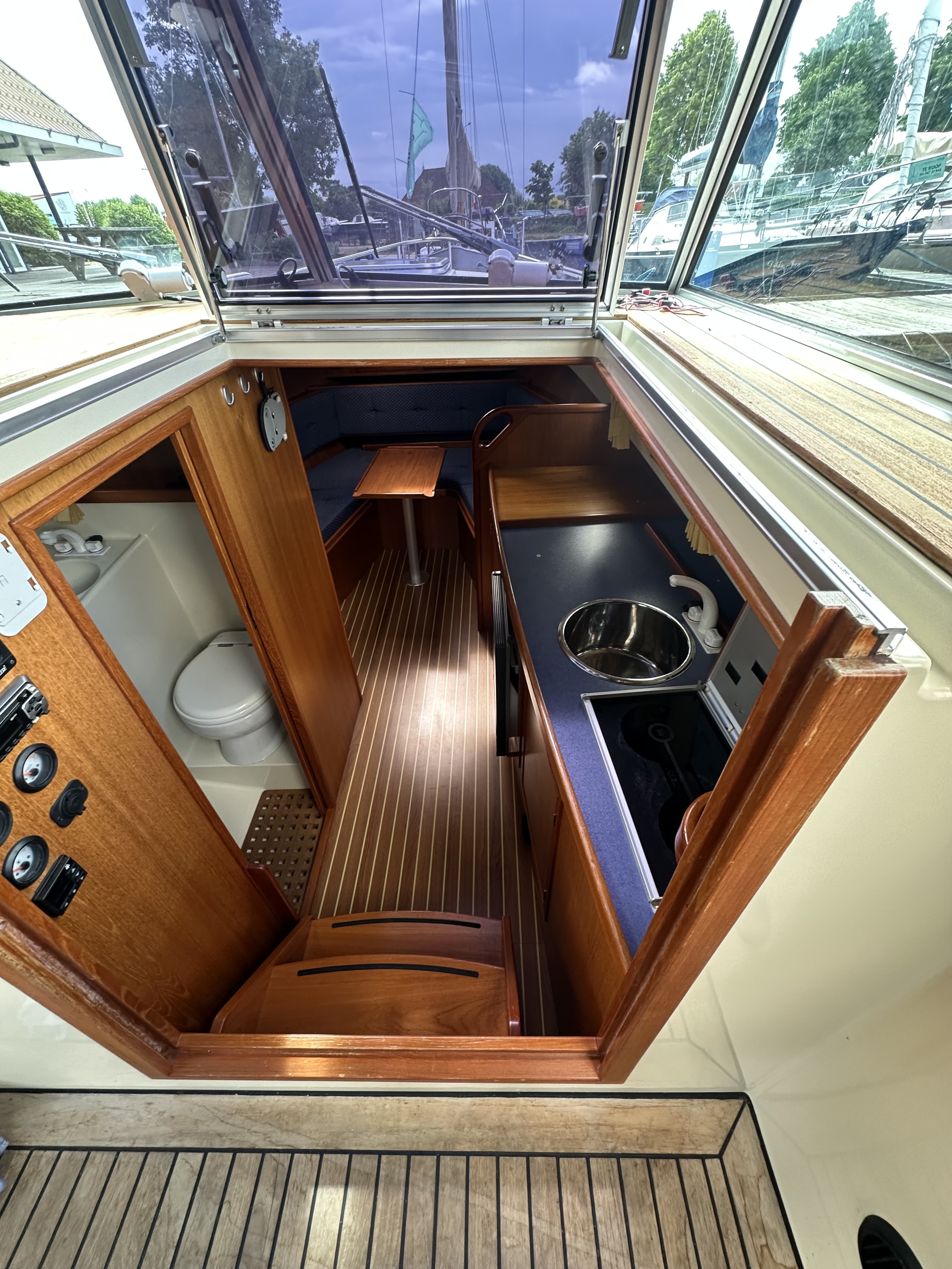 foto: 7 Maril 890 Classic Cabinsloep