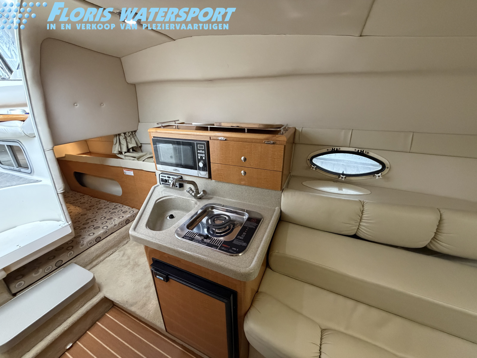 foto: 12 Larson Cabrio 274