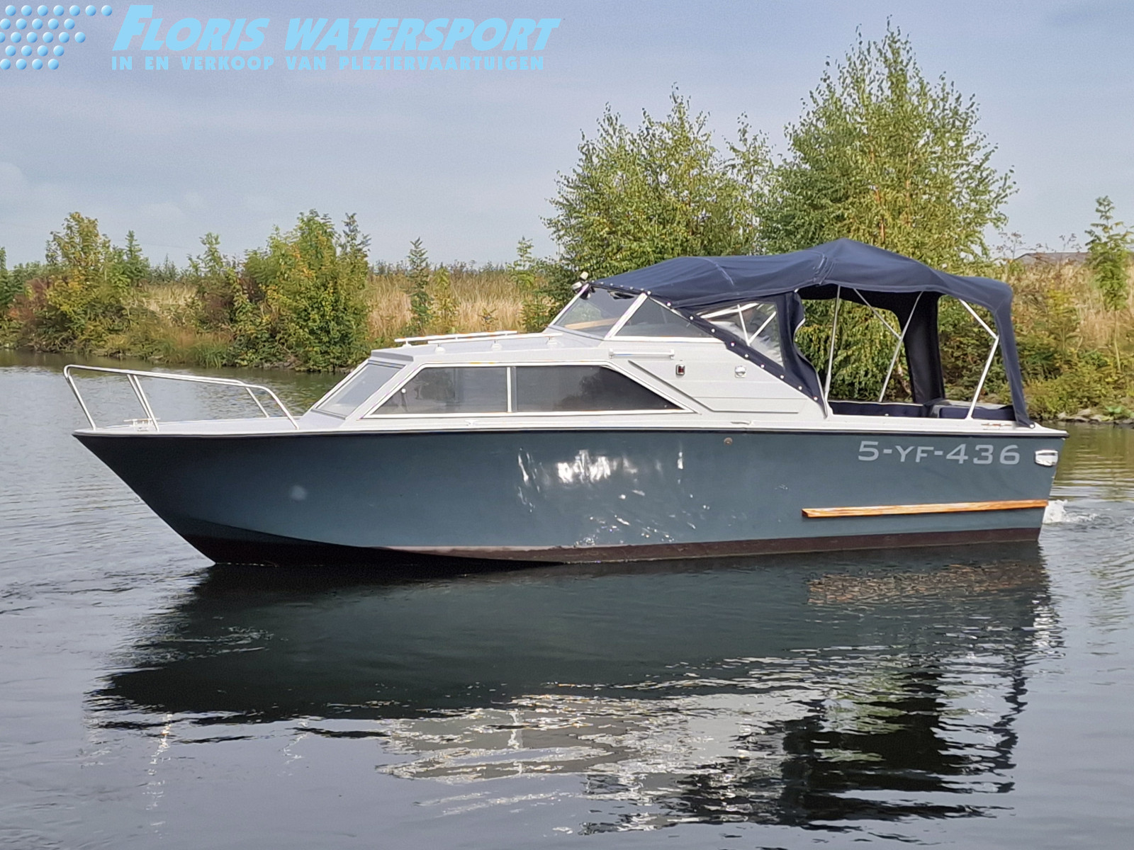foto: 5 Polaris Vedette 25