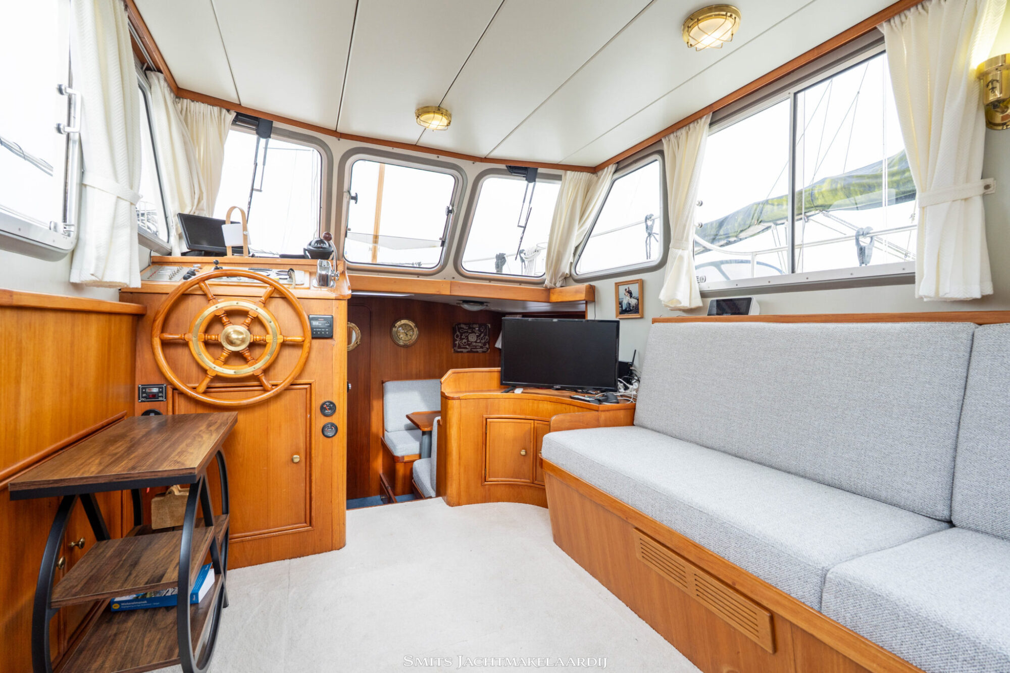 foto: 28 Stevens Stevens Columbus Bakdekkruiser 10.70 AK