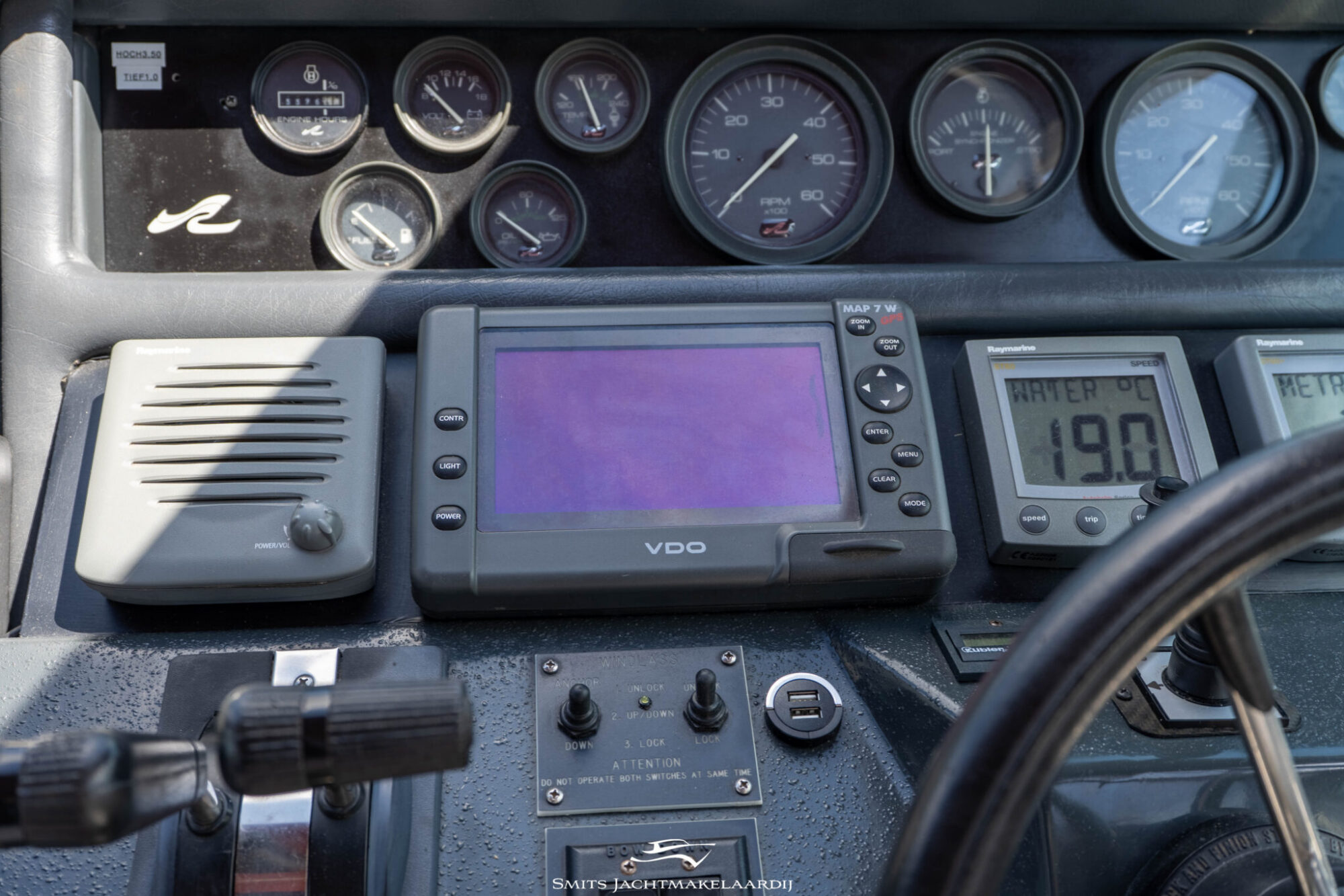 foto: 30 Sea Ray Sea Ray 370 Express Cruiser