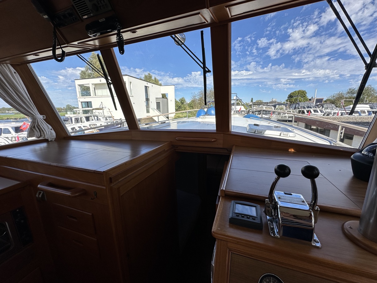 foto: 21 Grand Banks 42 europa